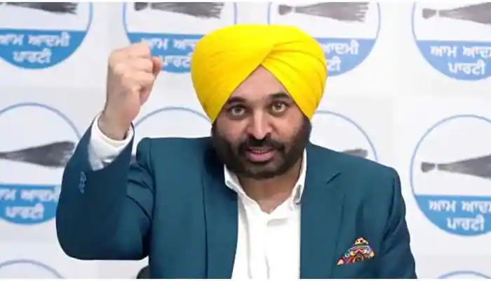 Punjab Elections 2022: AAP's CM candidate Bhagwant Mann owns THESE luxury  cars | Mobility News | Zee News