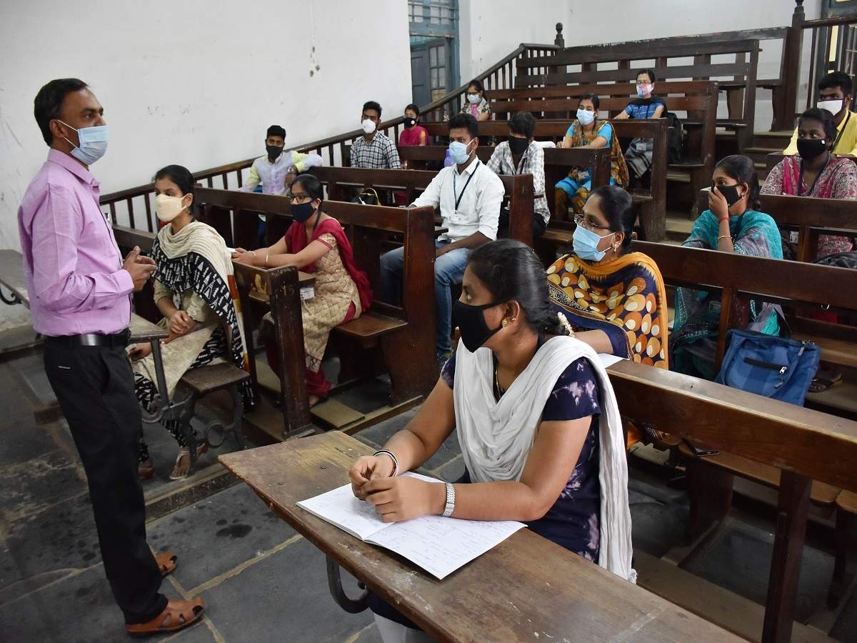 AICTE does a U-turn on 'no maths-physics' for engineering - Times of India