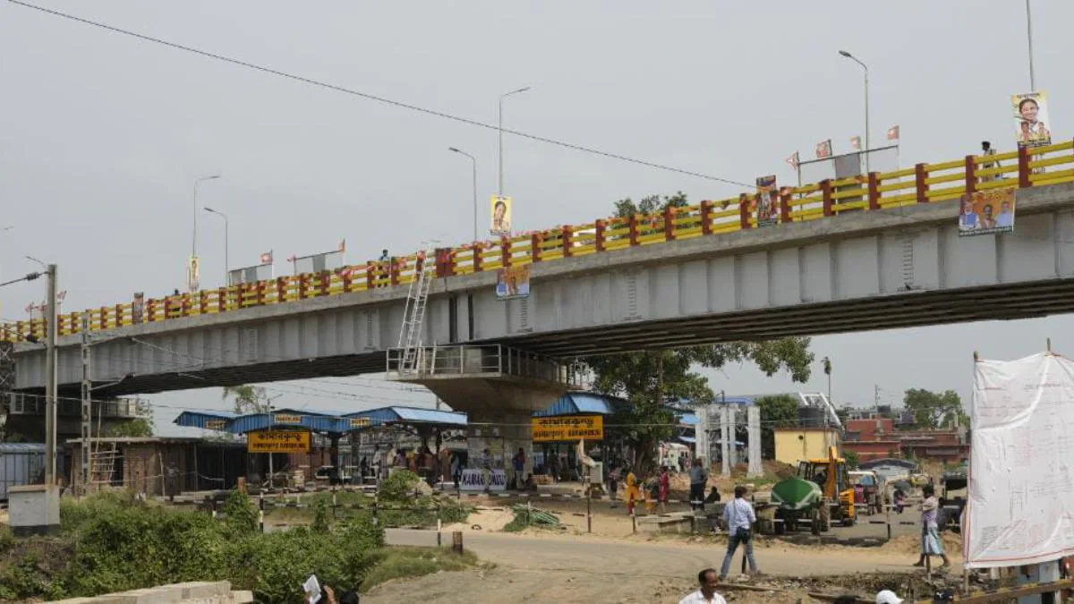 First Mamata Banerjee, and now Suvendu Adhikari inaugurates railway  overbridge in Bengal's Hooghly - India News