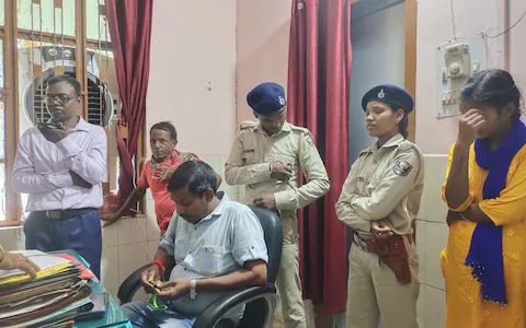 Indian gang ran fake police station out of hotel for eight months