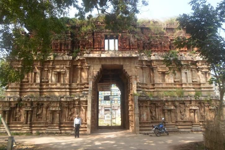 கீழபழையாறை வடதளி சோமேசர் கோயில் - தமிழ் விக்கிப்பீடியா