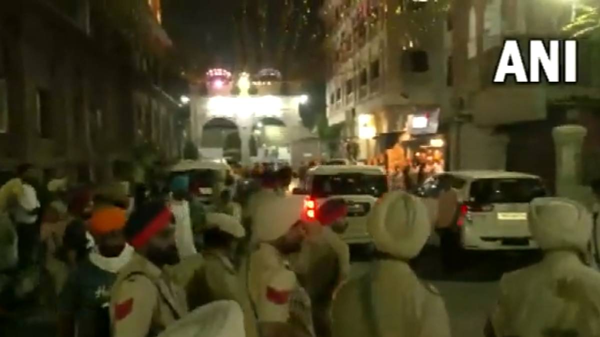 After the 2 blast Loud sound heard near Amritsar Golden Temple in Punjab, Probe Underway 
