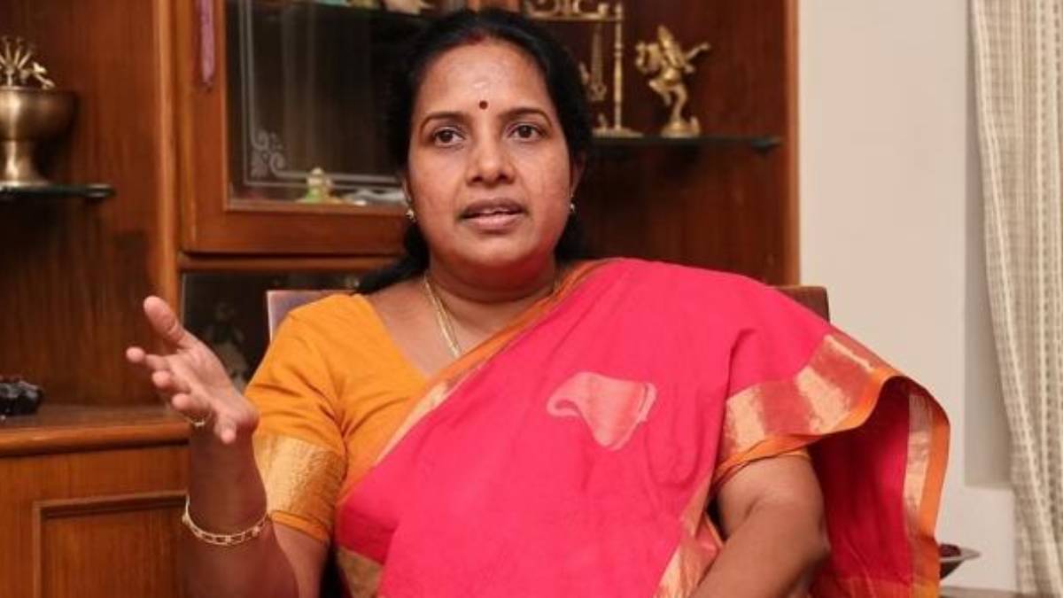 BJP MLA Vanathi Srinivasan condemns Tamilnadu government for Vellore Anaicut incident 