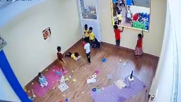 Bangalore Parents shocked to see senior students attacking juniors in preschool