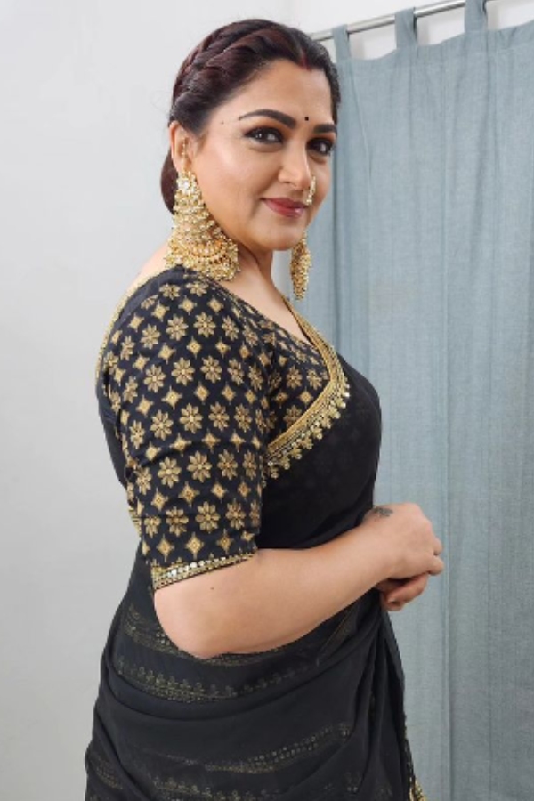 Actress Khushbu Sundars recent click in Black saree makes fans feel amazing 