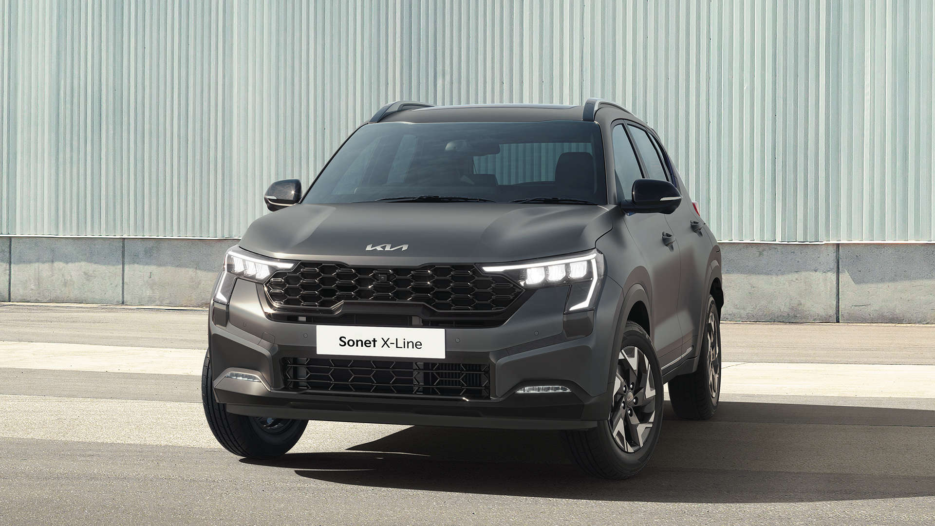 kia sonet suv