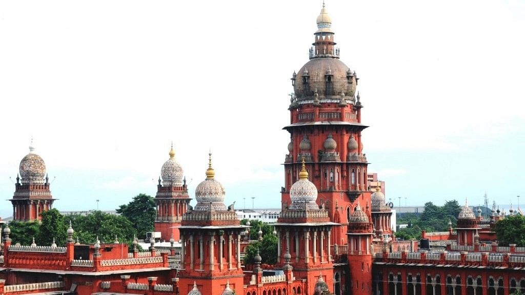சென்னை உயர் நீதிமன்றம்