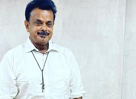 ஷிஹான்  ஹுசைன்
