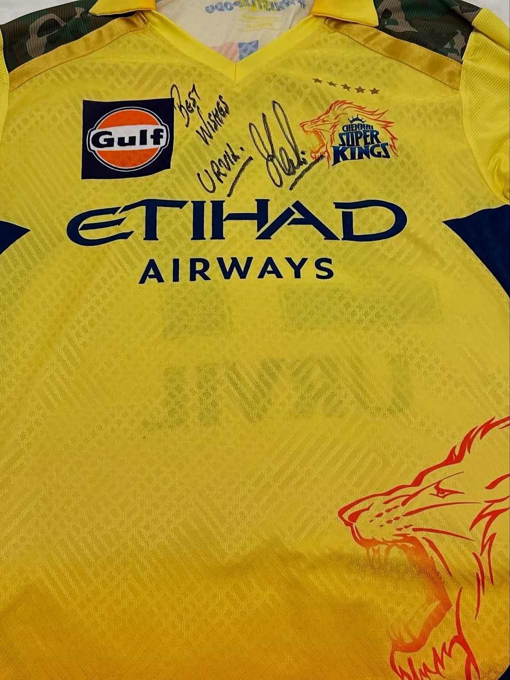 Dhoni Signed Jersy