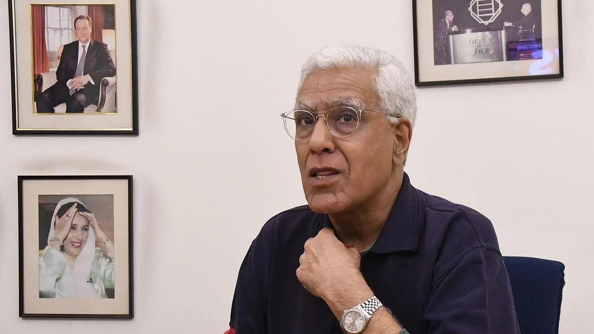 ஊடகவியலாளர் கரண் தாப்பர்