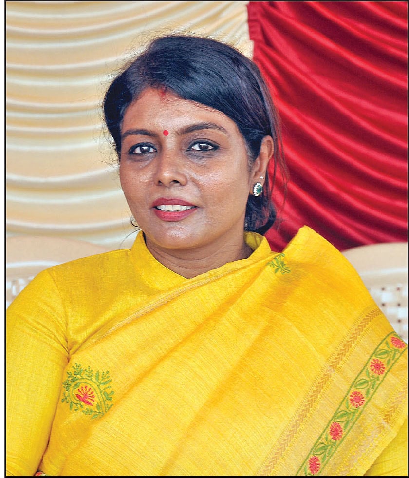 பீலா வெங்கடேசன் 