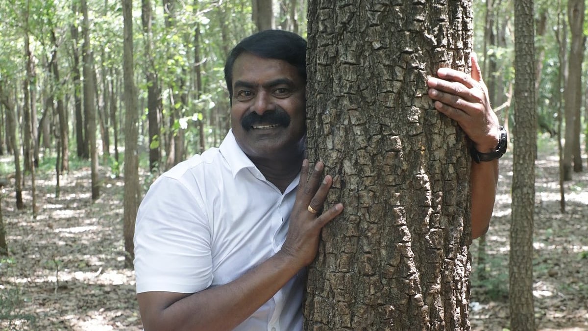 நாம் தமிழர் தலைமை ஒருங்கிணைப்பாளர் சீமான் 