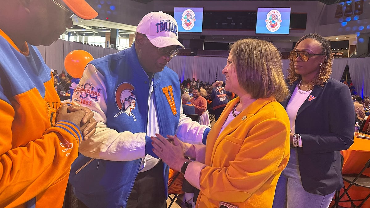 லெப்டினன்ட் கவர்னர் கஸாலா ஹாஷ்மி