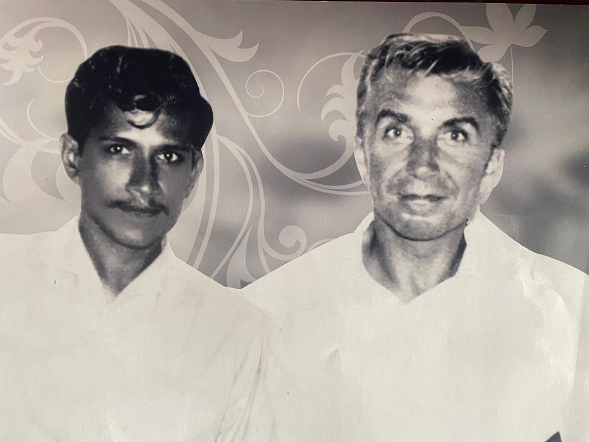 கோபாலியுடன் போஸ் வெங்கட்