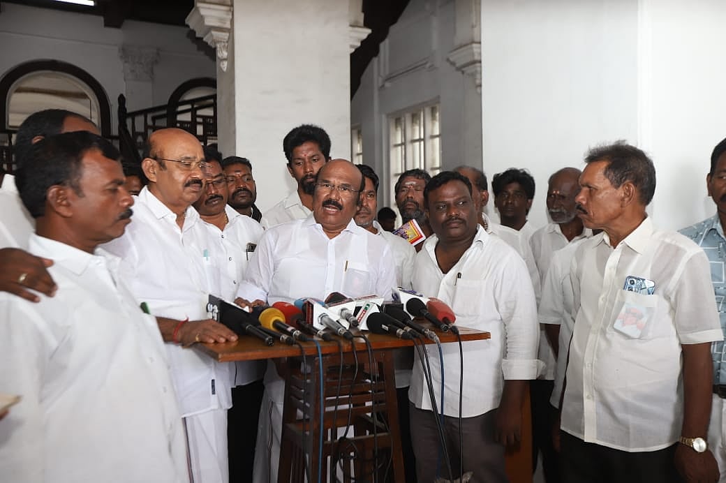 ஜெயக்குமார்