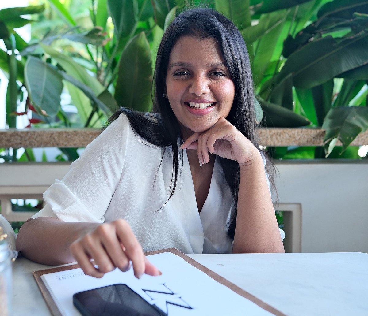 சருமநல மருத்துவர் பூர்ணிமா