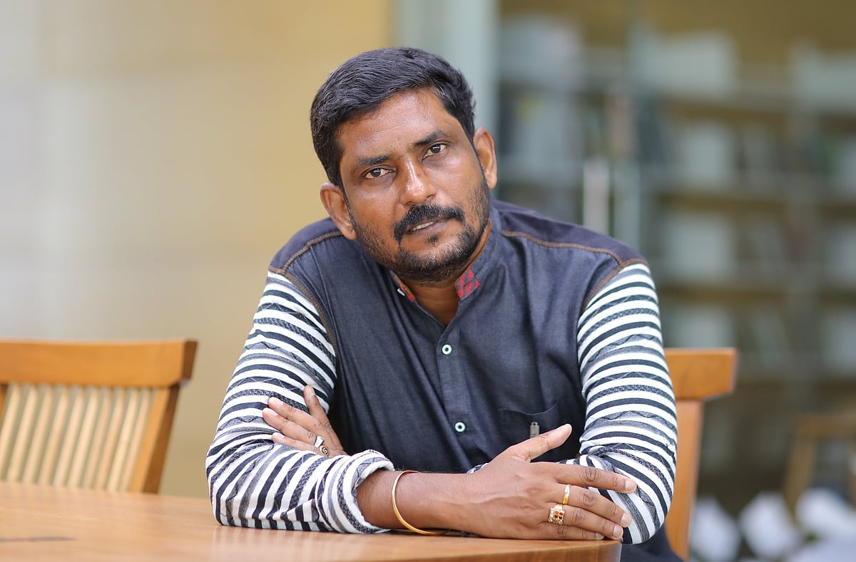 சுரேஷ் காமாட்சி