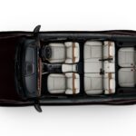 mahindra xuv 7xo top