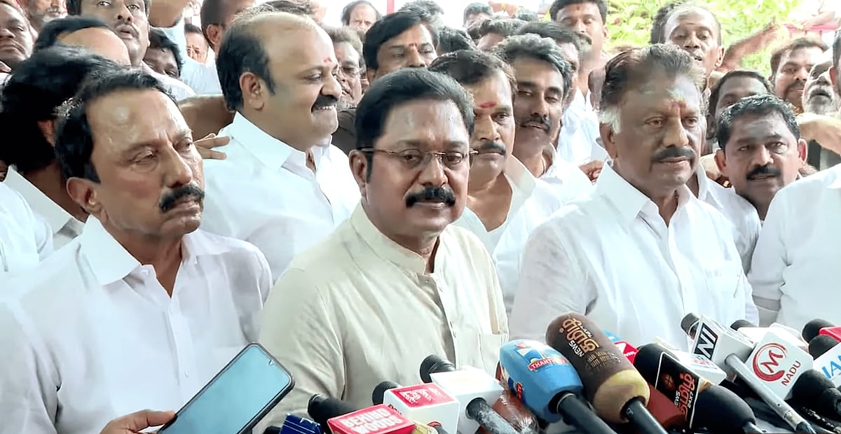 செங்கோட்டையன் - டிடிவி தினகரன் - ஓபிஎஸ்