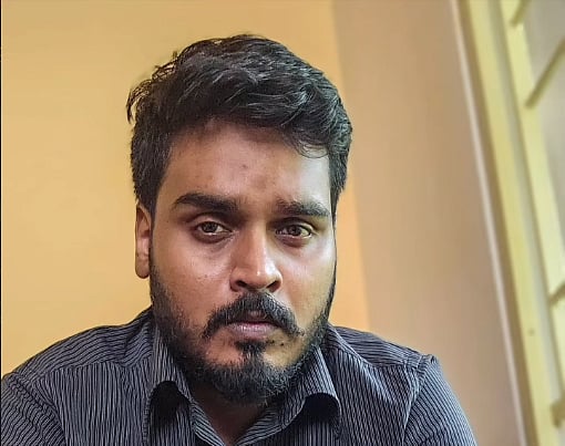 மதூர் சத்யா