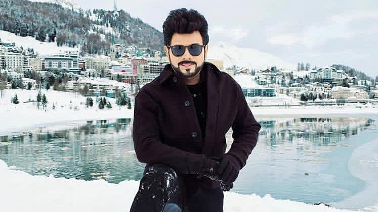 லெஜண்ட் சரவணன்