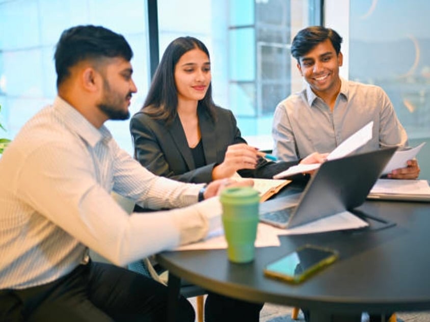 அலுவலகம் - மாதிரி படம்