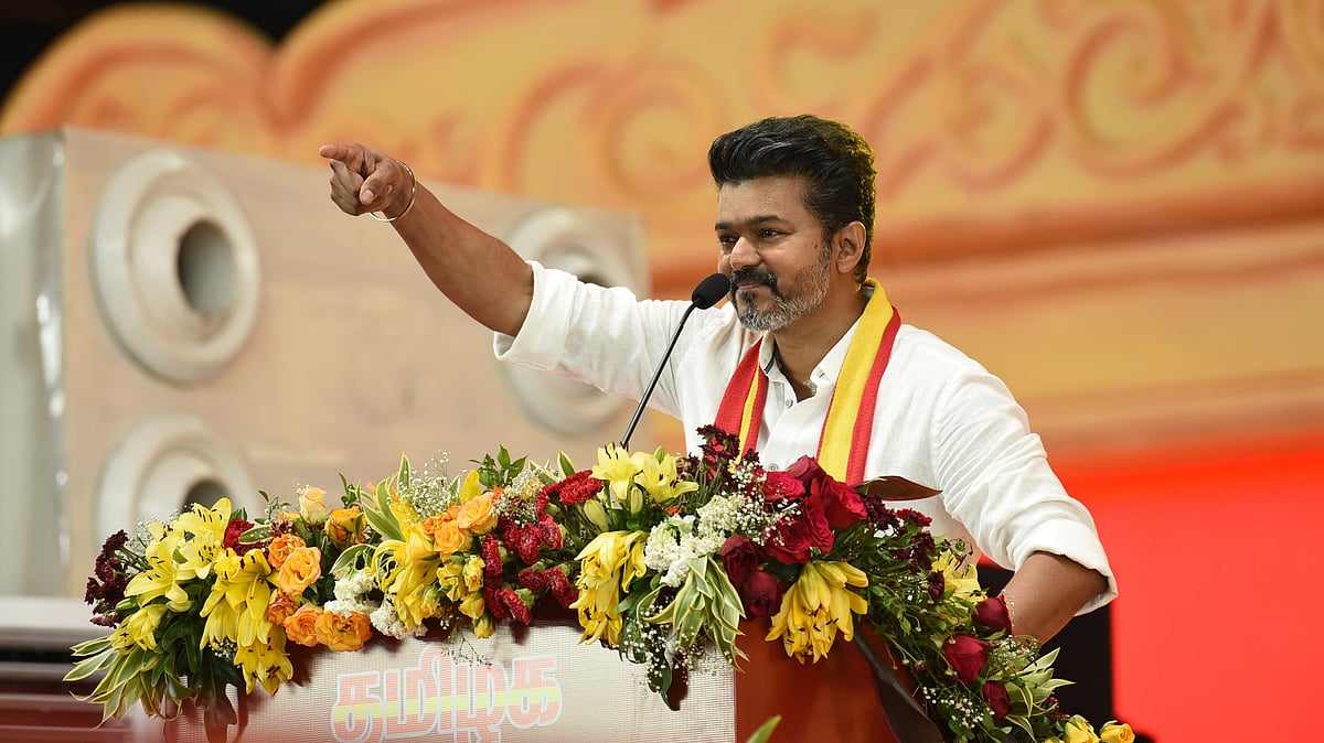 தவெக தலைவர் விஜய்