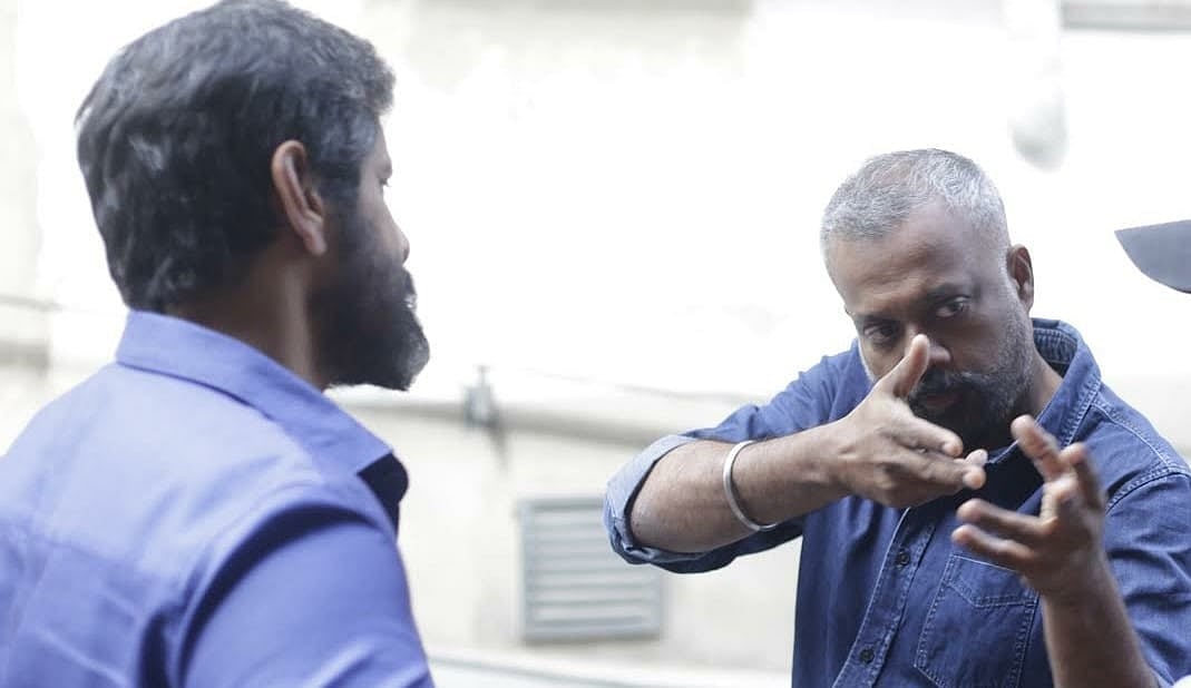 துருவ நட்சத்திரம் படப்பிடிப்பில்... 