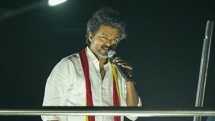 தவெக தலைவர் விஜய்